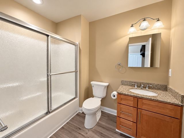 10 Kearney Sq 209, Lowell, MA 01852