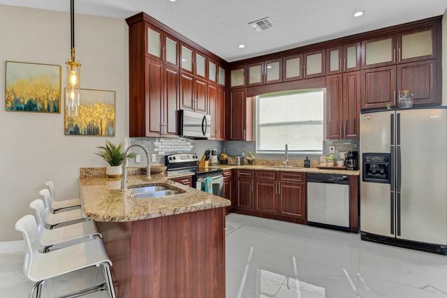 256 CORK WAY, Davenport, FL 33897