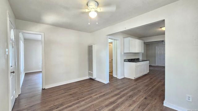 3506 W HOUSTON ST, San Antonio, TX 78207