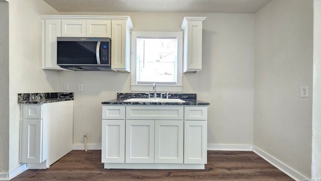 3506 W HOUSTON ST, San Antonio, TX 78207
