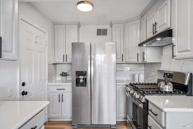 402 Tregaskis Ave, Vallejo, CA 94591