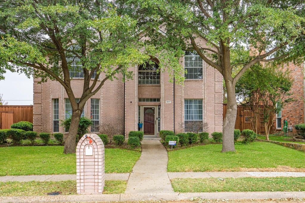 1817 Walters Drive, Plano, TX 75023