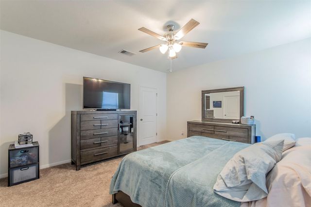298 Shiro DR, Kyle, TX 78640