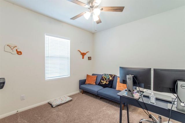 298 Shiro DR, Kyle, TX 78640