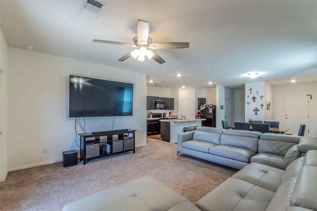 298 Shiro DR, Kyle, TX 78640