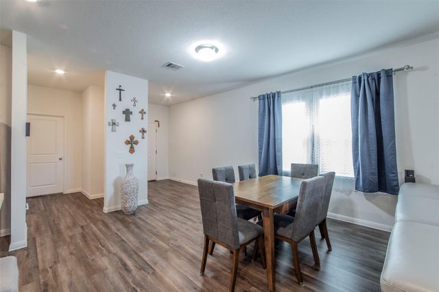 298 Shiro DR, Kyle, TX 78640