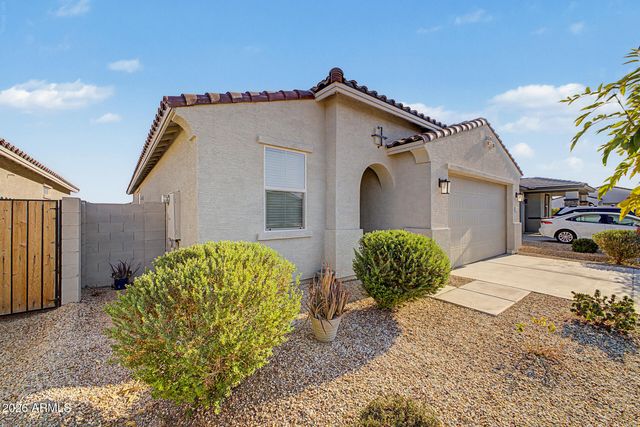18261 W Poston Drive, Surprise, AZ 85387