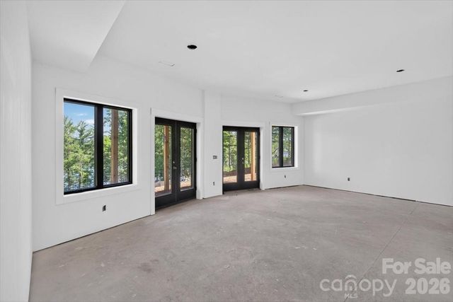 2199 Castle Peak Mountain, Connelly Springs, NC 28612