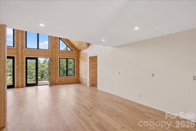 2199 Castle Peak Mountain, Connelly Springs, NC 28612
