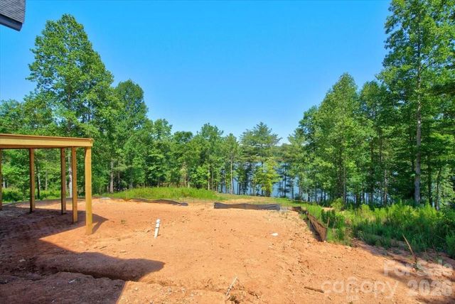 2199 Castle Peak Mountain, Connelly Springs, NC 28612