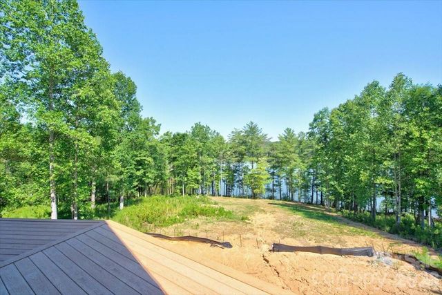 2199 Castle Peak Mountain, Connelly Springs, NC 28612