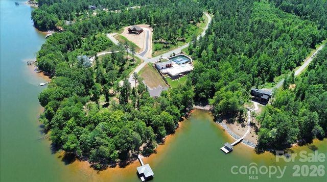 2199 Castle Peak Mountain, Connelly Springs, NC 28612