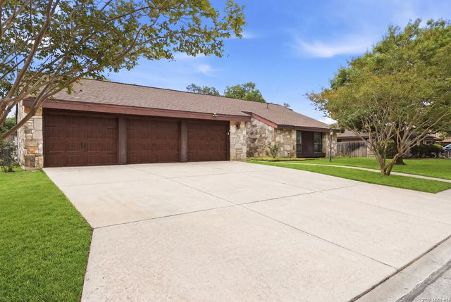 6310 Spindrift, Windcrest, TX 78239