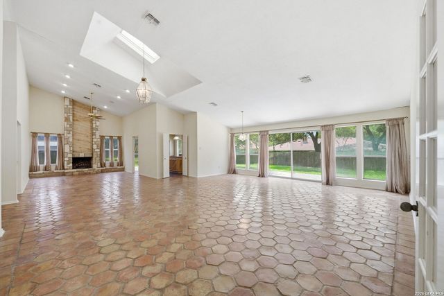 6310 Spindrift, Windcrest, TX 78239