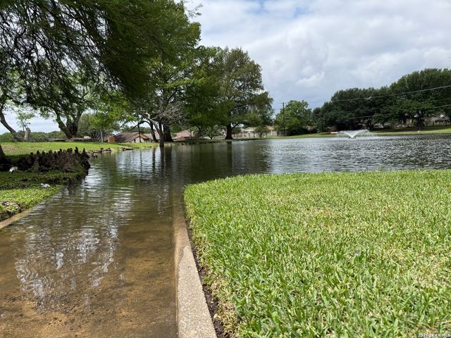 6310 Spindrift, Windcrest, TX 78239