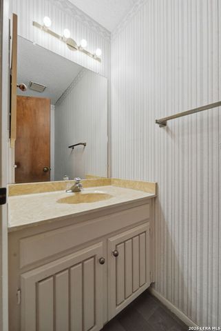 6310 Spindrift, Windcrest, TX 78239