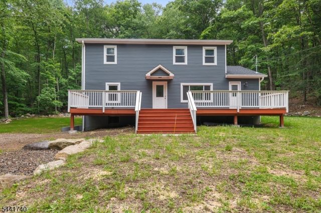 557 Burnt Meadow Rd, West Milford Twp., NJ 07421