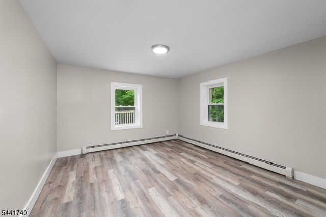 557 Burnt Meadow Rd, West Milford Twp., NJ 07421