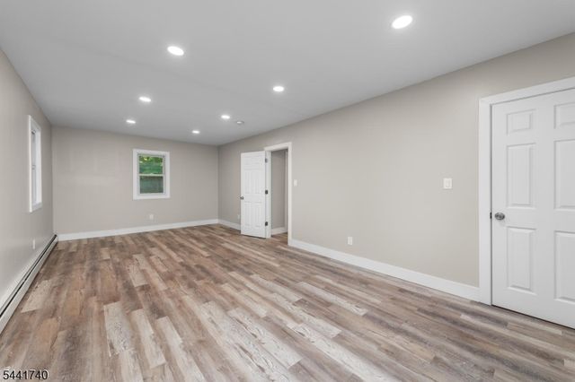 557 Burnt Meadow Rd, West Milford Twp., NJ 07421