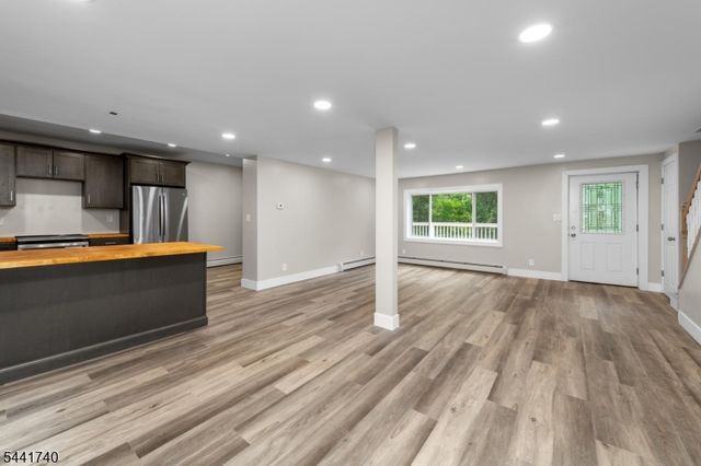 557 Burnt Meadow Rd, West Milford Twp., NJ 07421