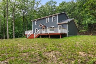 557 Burnt Meadow Rd, West Milford Twp., NJ 07421