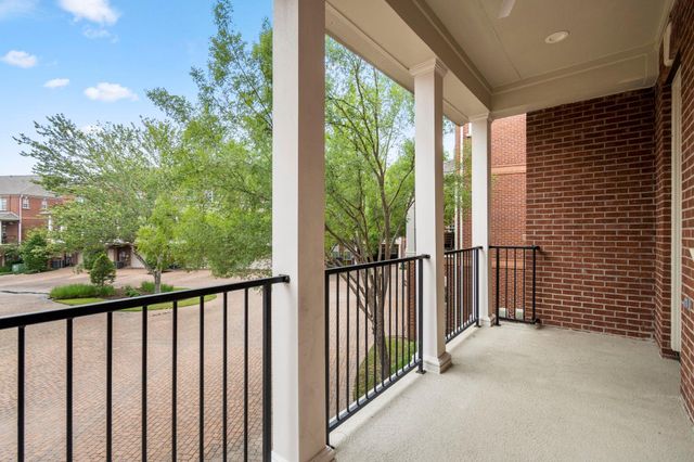 11 History Row, The Woodlands, TX 77380