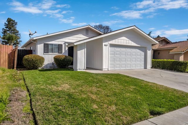 4376 W Cardiff Avenue, Fresno, CA 93722