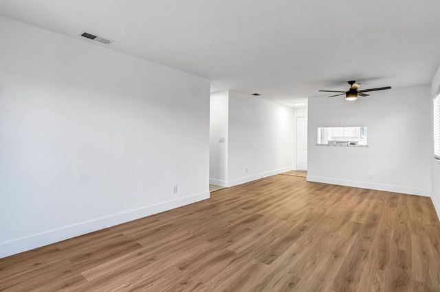 4376 W Cardiff Avenue, Fresno, CA 93722