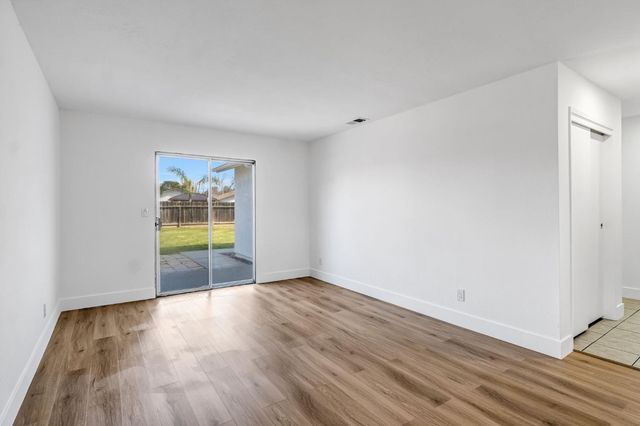 4376 W Cardiff Avenue, Fresno, CA 93722