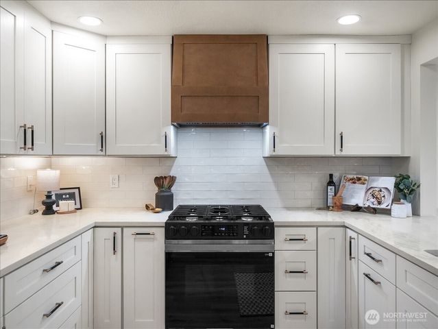 5031 98th Street SW, Mukilteo, WA 98275