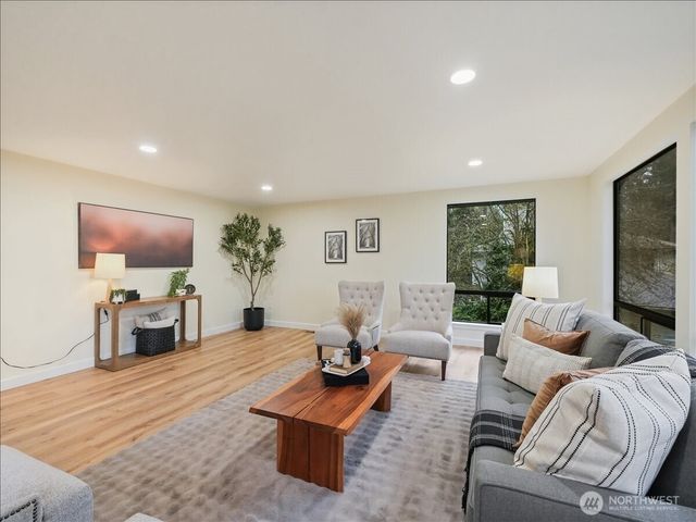 5031 98th Street SW, Mukilteo, WA 98275