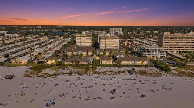 1200 E PEPPERTREE LANE 307, Sarasota, FL 34242