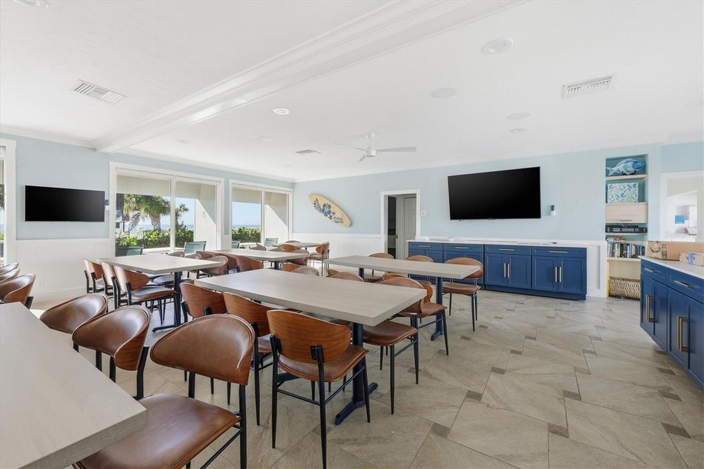 Image 37 of property listing at 1200 E PEPPERTREE LANE 307, Sarasota, FL 34242