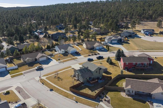 7230 CASTLEWOOD DR, Summerset, SD 57718