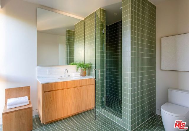 12736 Dewey Street, Los Angeles, CA 90066