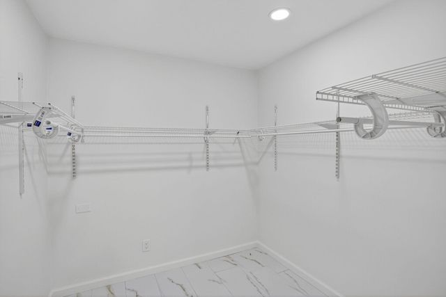 350 350 Elysian Fields Dr, Oakland, CA 94605