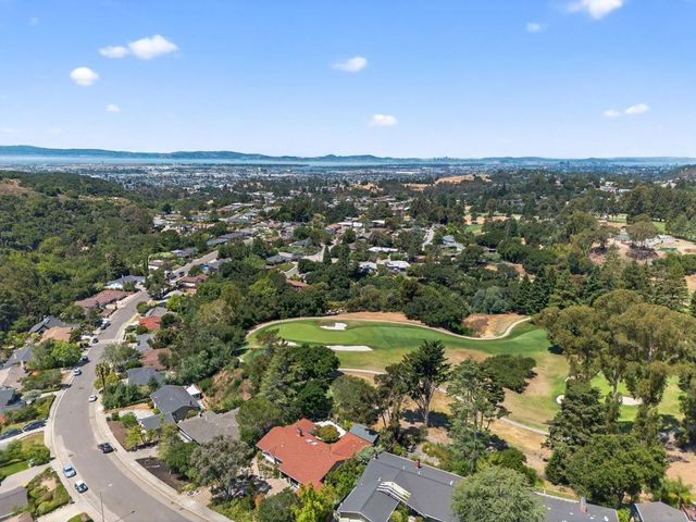 350 350 Elysian Fields Dr, Oakland, CA 94605