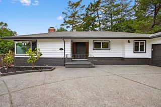 350 350 Elysian Fields Dr, Oakland, CA 94605