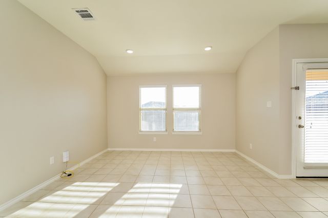 1218 Meadow Creek Drive, Princeton, TX 75407