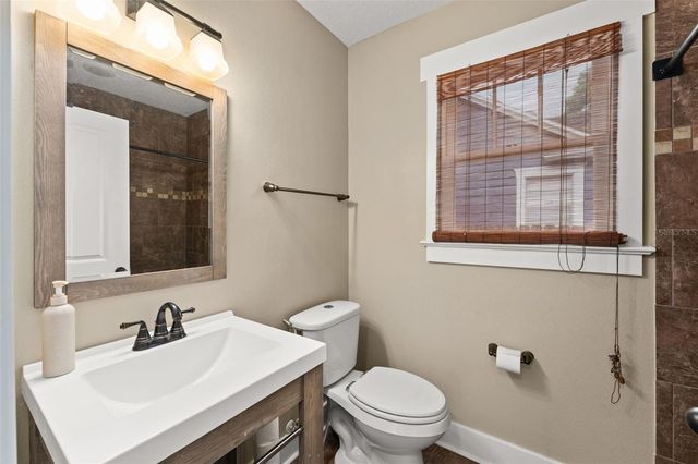 1527 MOUNT VERNON STREET, Orlando, FL 32803