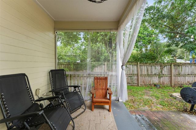 1527 MOUNT VERNON STREET, Orlando, FL 32803