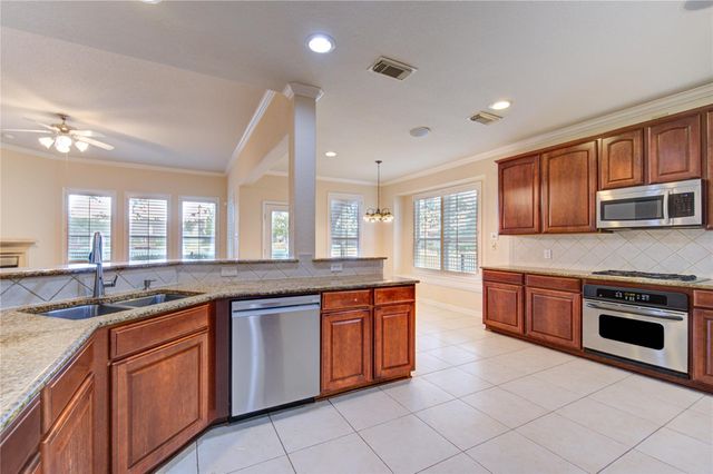 5802 Horseshoe Falls, Missouri City, TX 77459