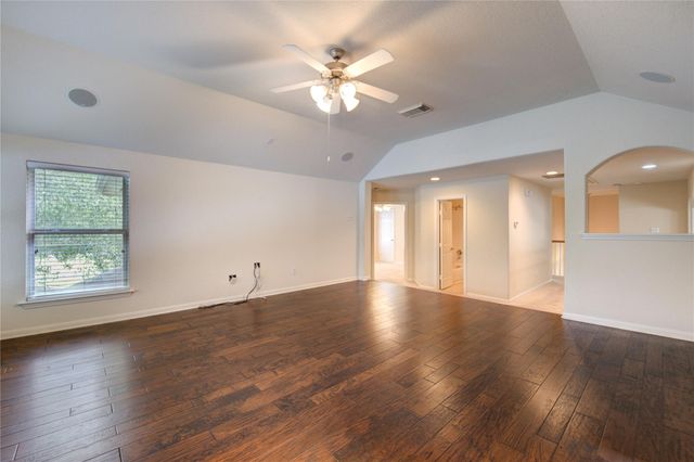 5802 Horseshoe Falls, Missouri City, TX 77459