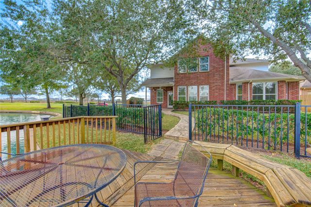 5802 Horseshoe Falls, Missouri City, TX 77459