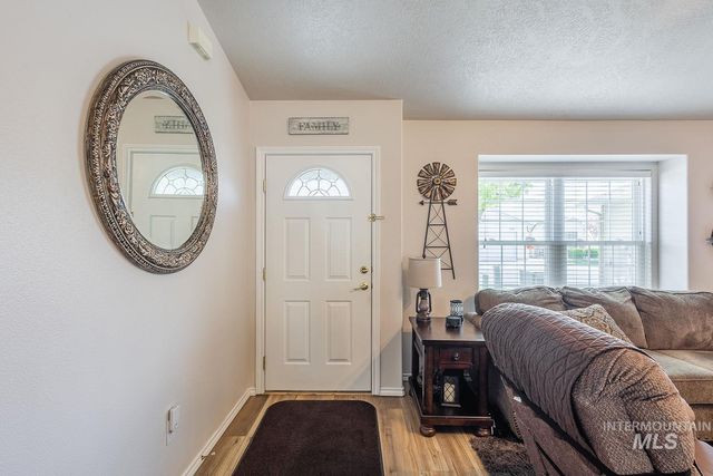 319 N Westminster St., Nampa, ID 83651