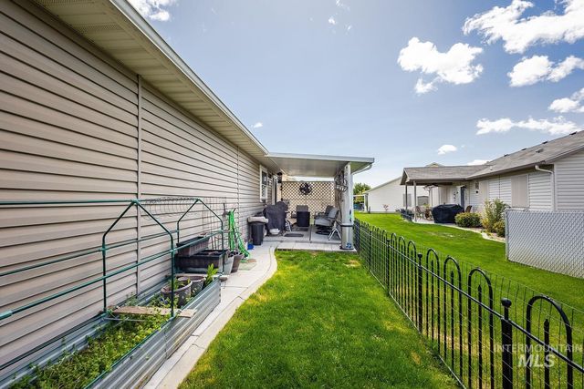 319 N Westminster St., Nampa, ID 83651