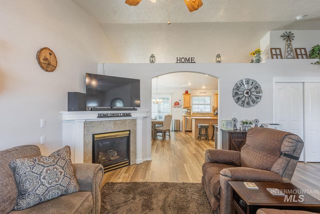 319 N Westminster St., Nampa, ID 83651