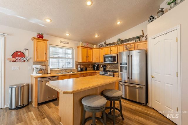 319 N Westminster St., Nampa, ID 83651