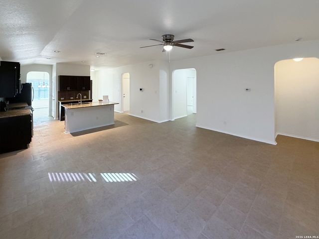 7335 Galileo Line, San Antonio, TX 78252