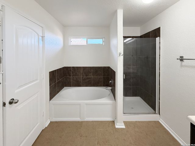 7335 Galileo Line, San Antonio, TX 78252